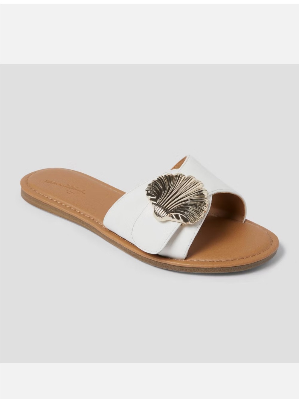NWOT- Nesryn Shell Ornament Slide Sandals